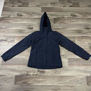 The North Face Women's Dry Vent Rain Jacket in Navy Blue Size Small